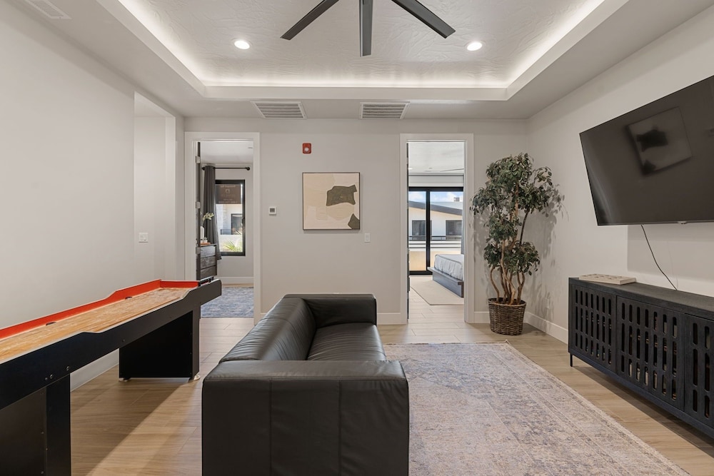 Sundance Den 3 Bedroom Home