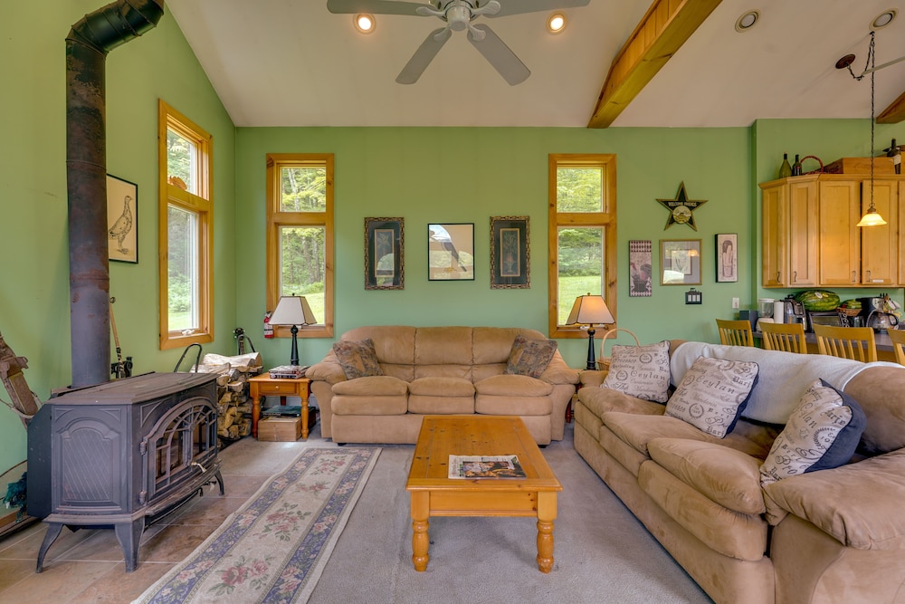 Riverfront Vermont Vacation Rental w/ Hot Tub view 2