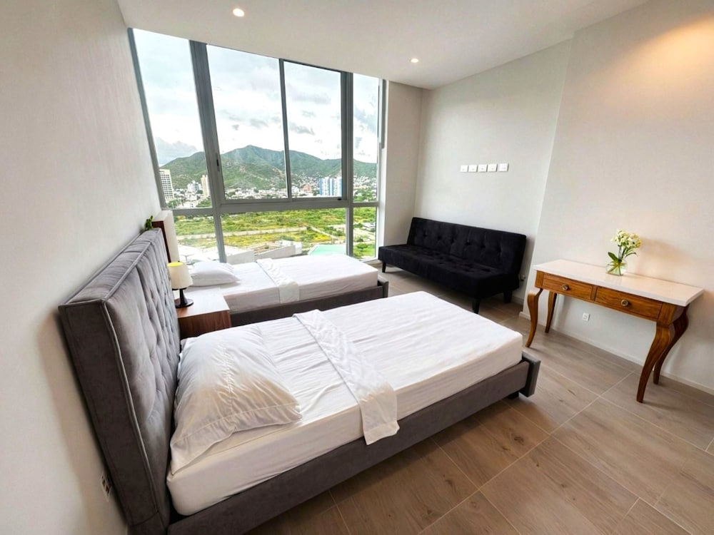 Apartamentos Salguero Sunset - by SOHO