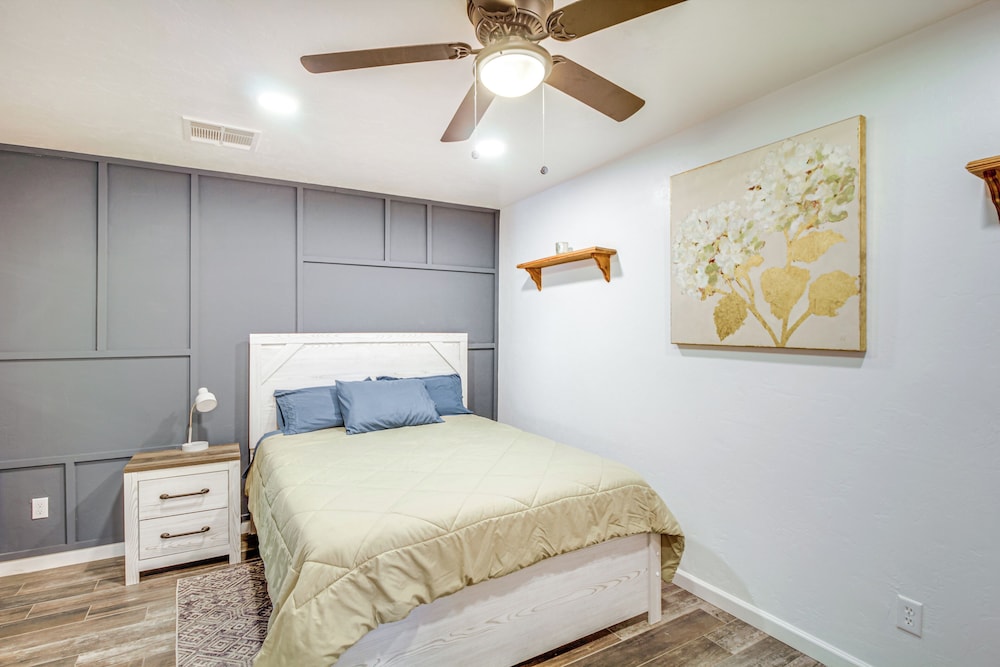 1 Mi to Dtwn Tucson: Home w/ Fenced-in Yard