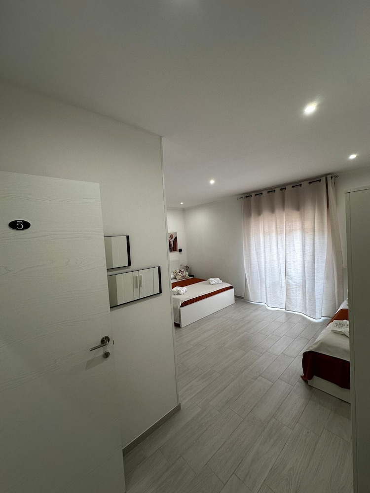 La Trinacria Rooms