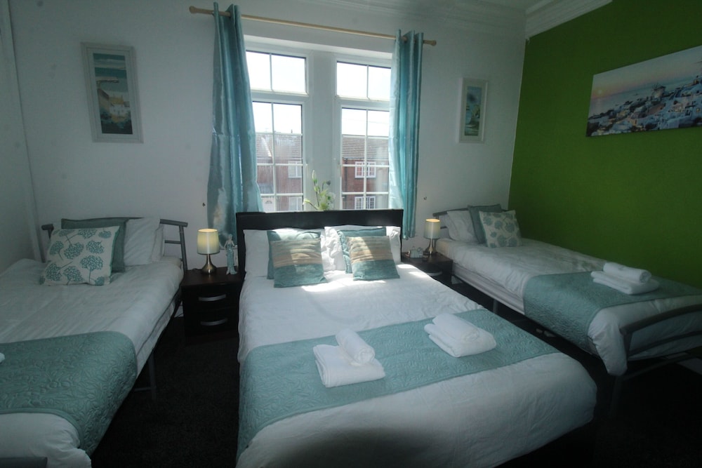 Rotherham Vacations - High Street House - Property Image 22
