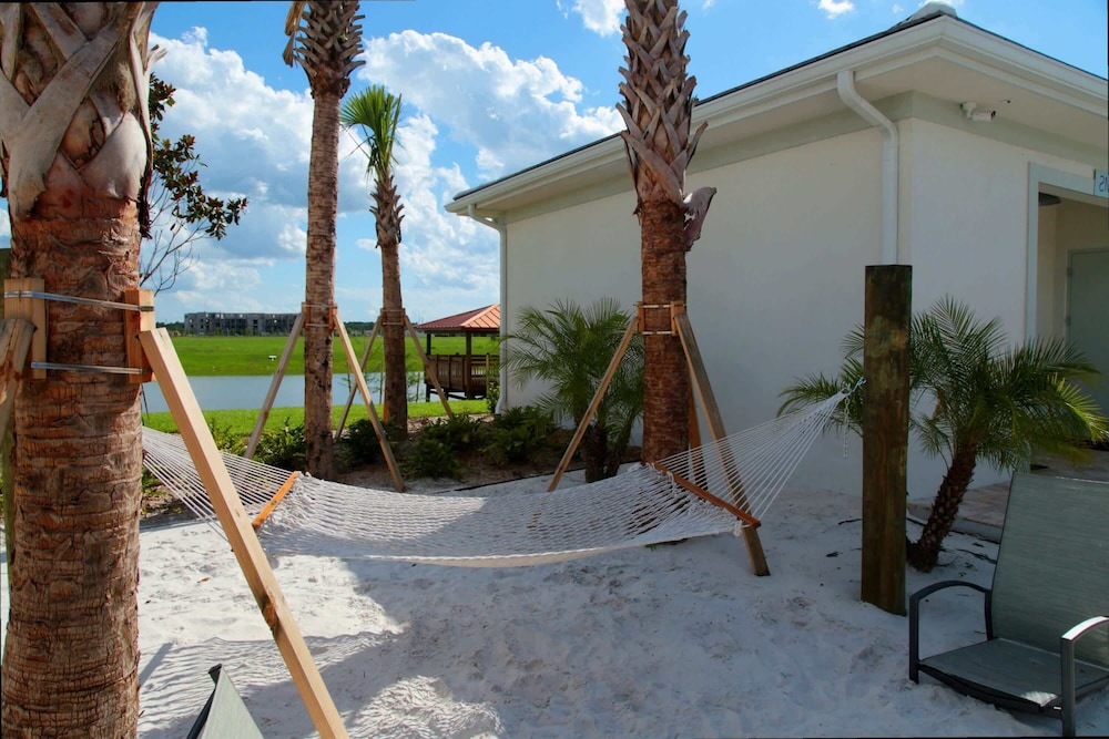 Stunning 4Bd Near Disney w Pool Storey Lake 4369