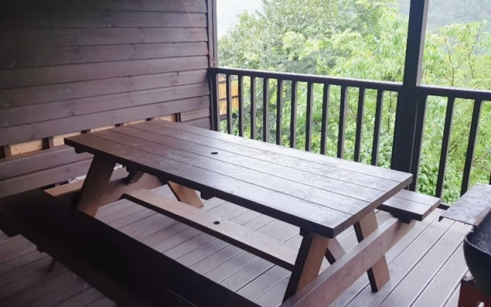 Namwon Kids Pool Villa Woorine Pension view 2