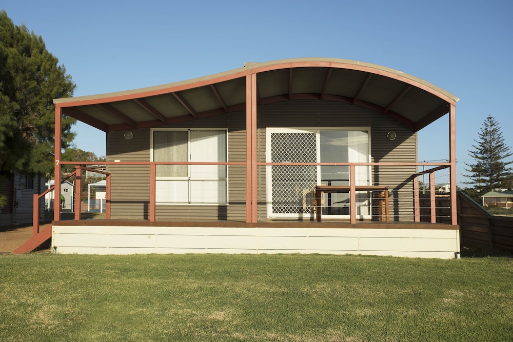 BIG4 Dongara Denison Beach Holiday Park
