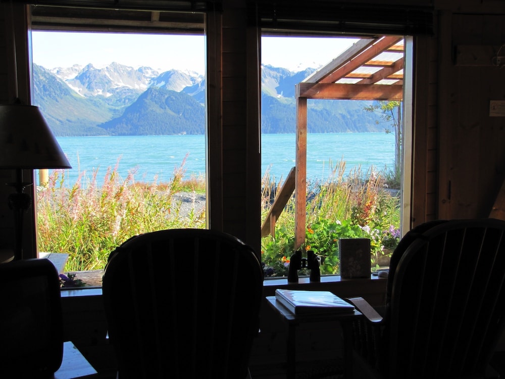 Angels Rest on Resurrection Bay LLC