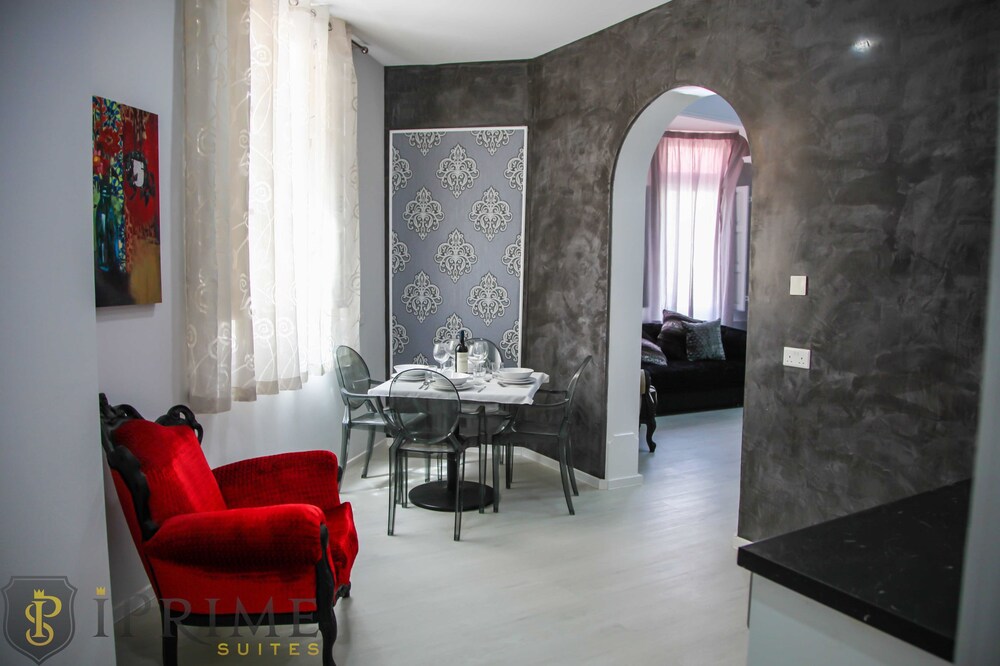 IPrime Suites