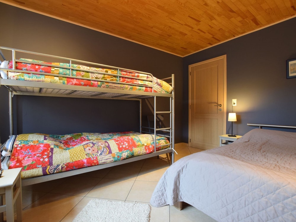 Cottage in Former Farmhouse in Tillet view 4
