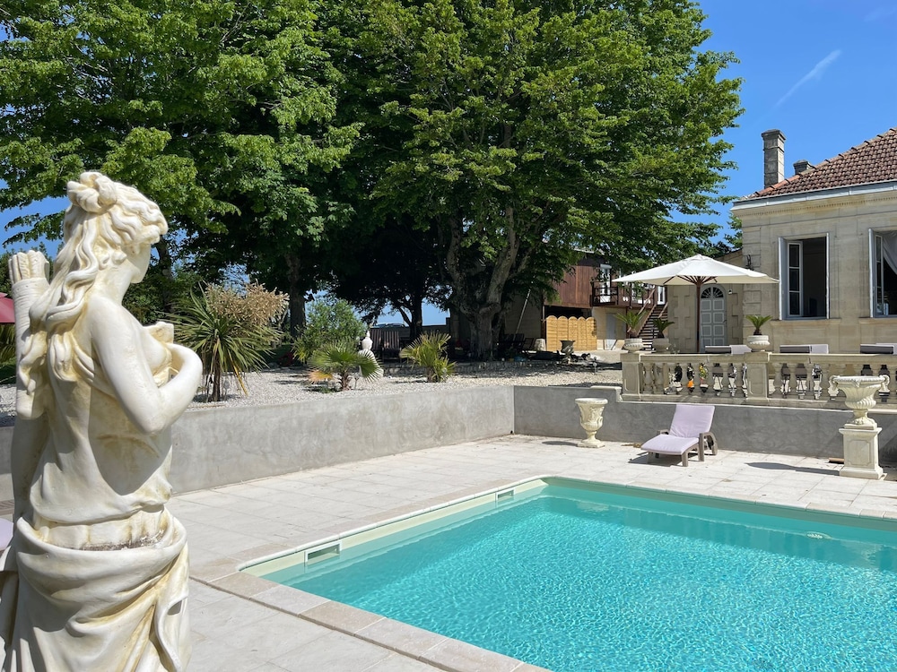 Le Domaine de Canesse