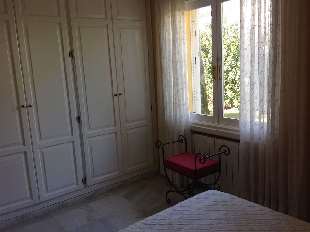 Photo 42