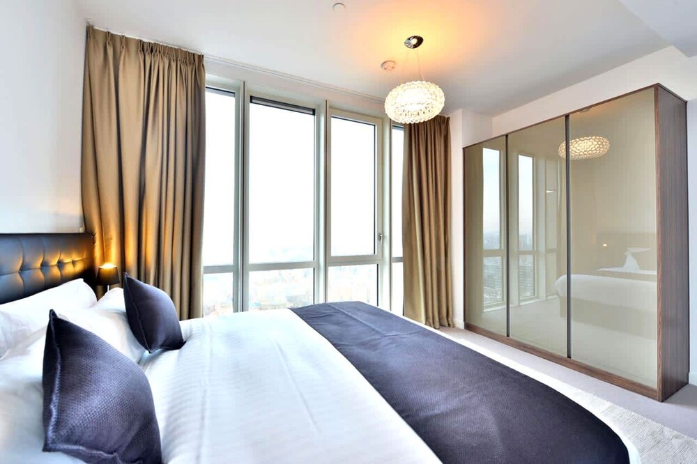 Bird s eye View - Luxury 2bdr Penthouse In Central London