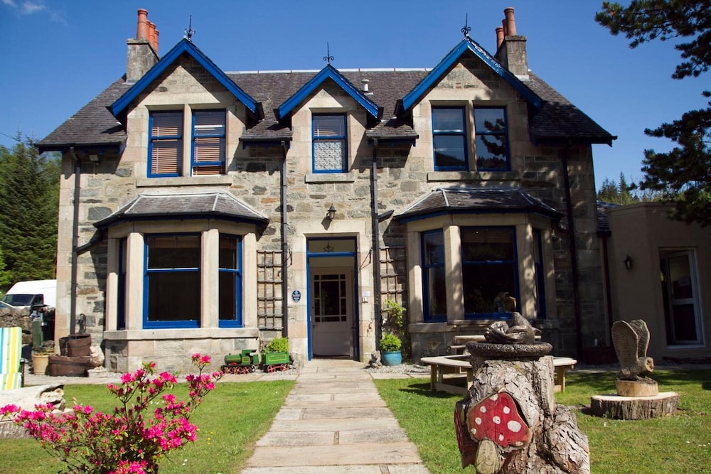 Airlie House Self-Catering