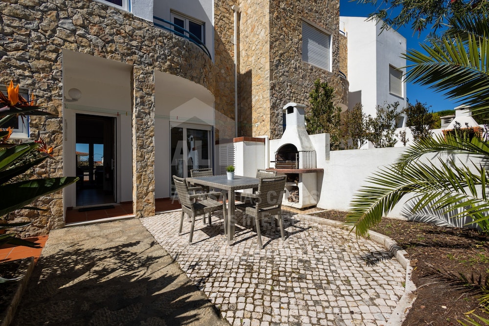 Villa Catarina by Acasadascasas