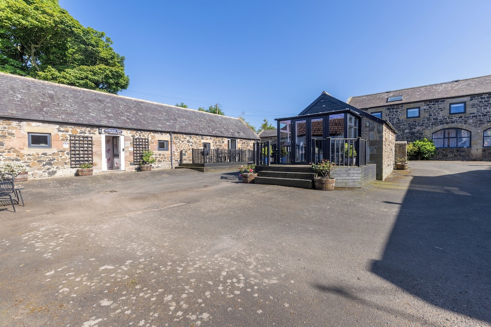 Stable Cottage- North East Escapes