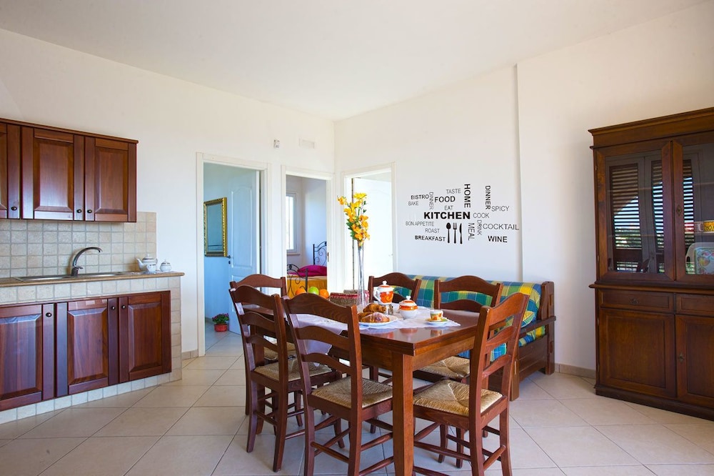 Residence Magic Sea Vacation Torre Pali