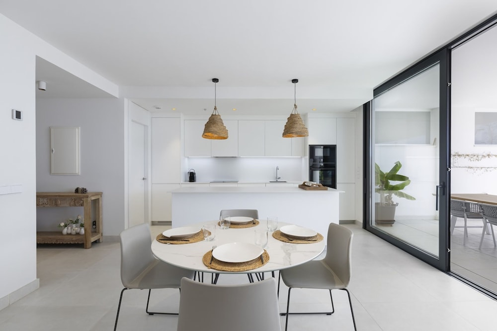 Exclusive Apartment With Garden in Higueron