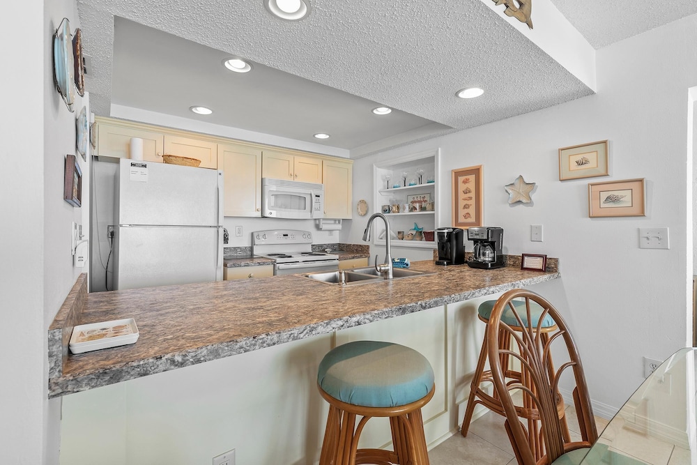 Smyrna Beach Club 607a