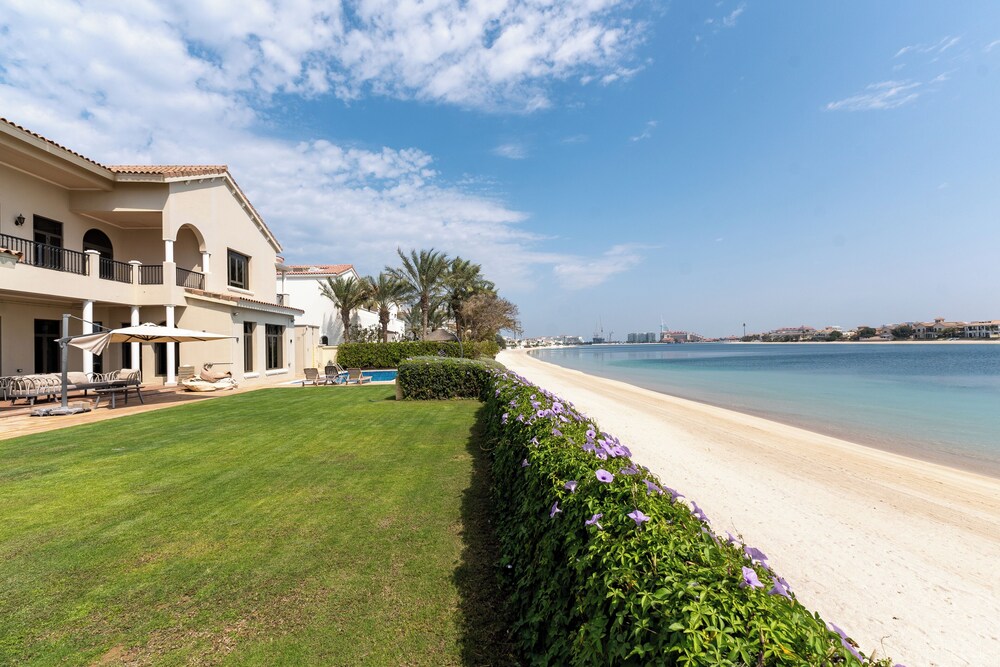 Signature Palm Villas - Mint Stay