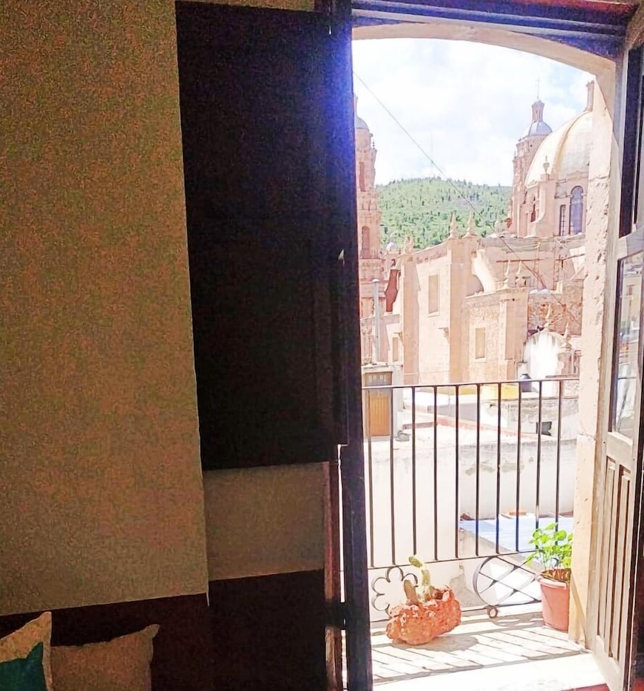 Zacatecas Vacations - Hostal Casa de las Margaritas Catedral - Property Image 6