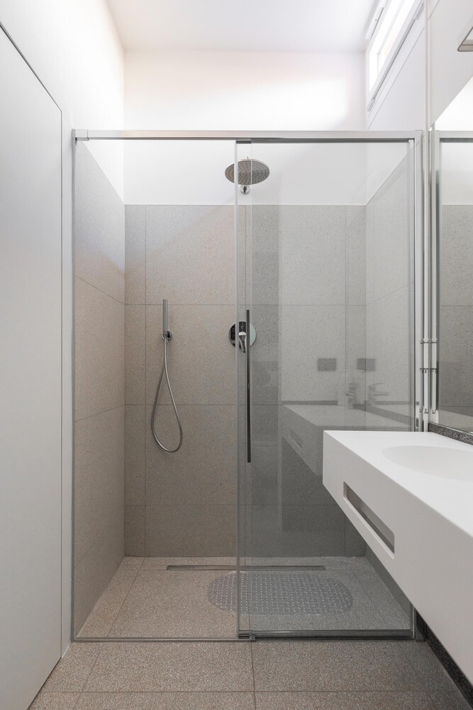 White Calla Apartment by Wonderful Italy