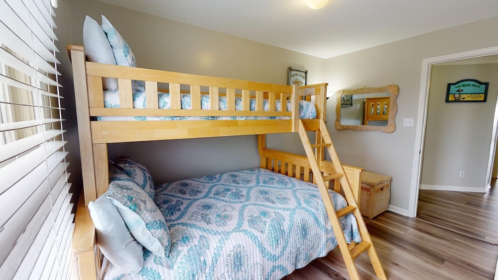 Dolphin Watch Tybee Vacation Rentals