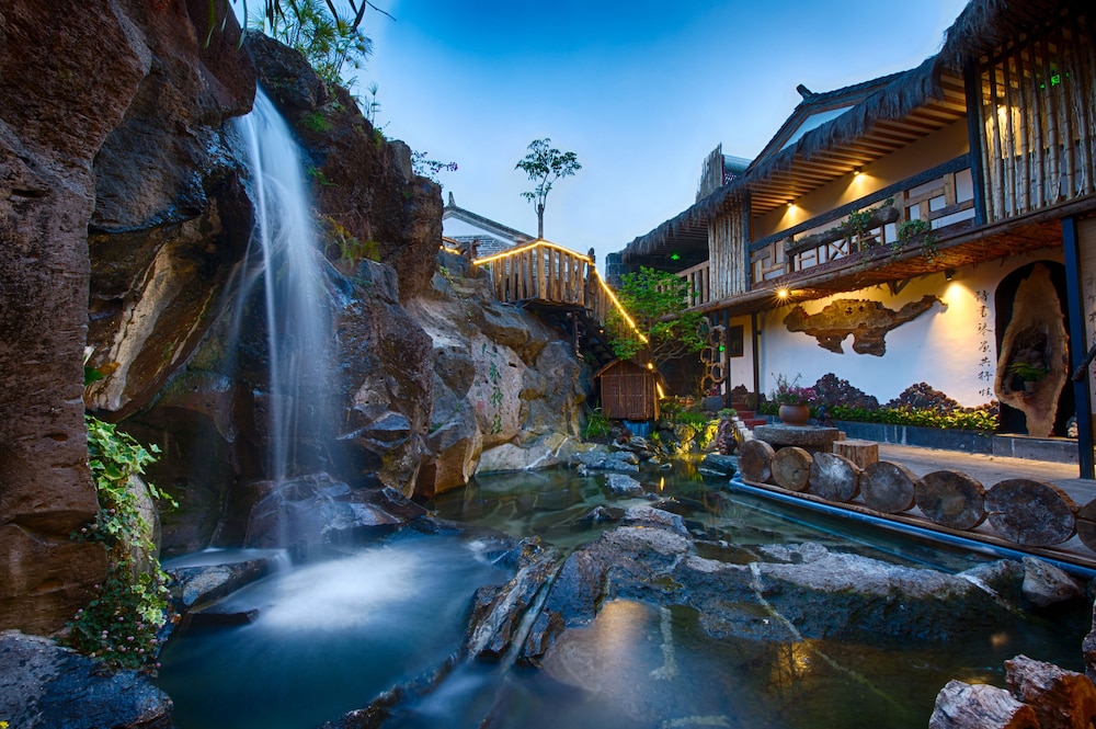 Waterfall Boutique Inn