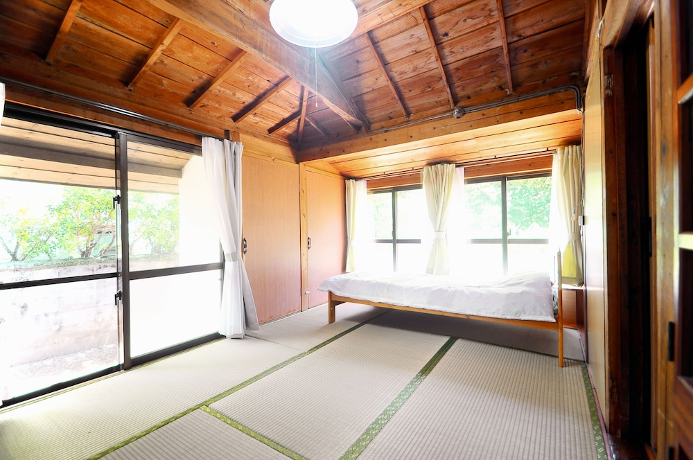 OkinawanoKominkayado Miya