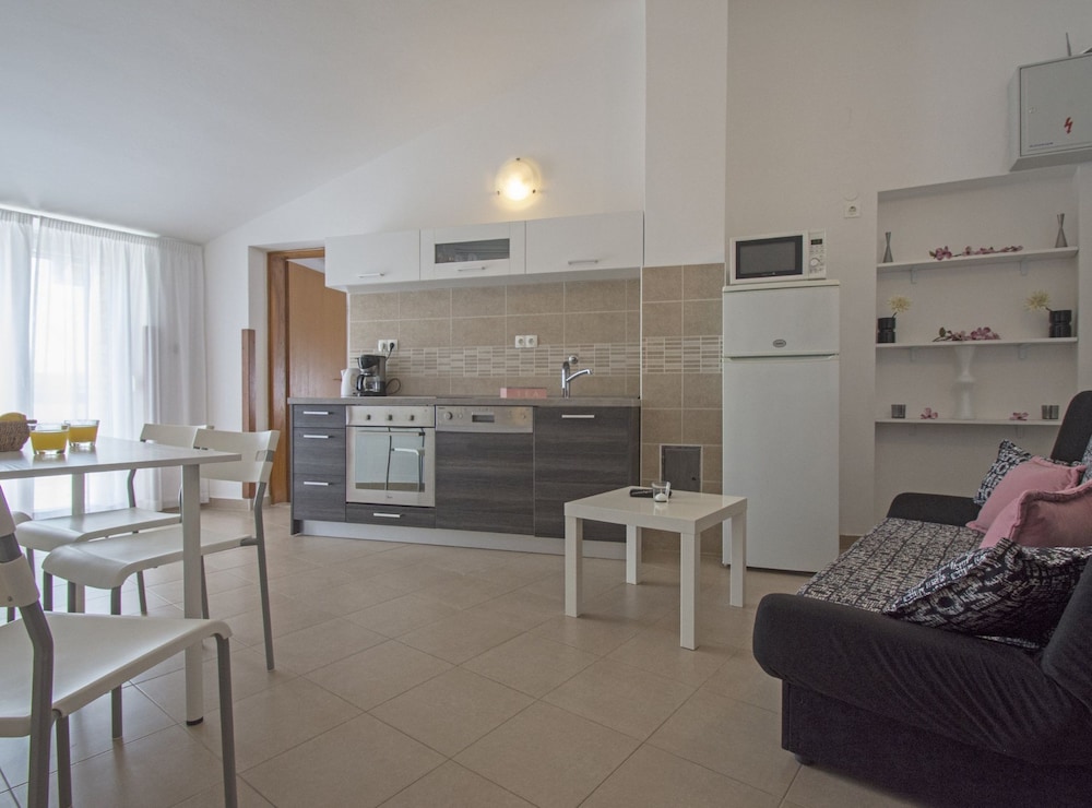 Contemporary Crikvenica Apartments With Private Parking