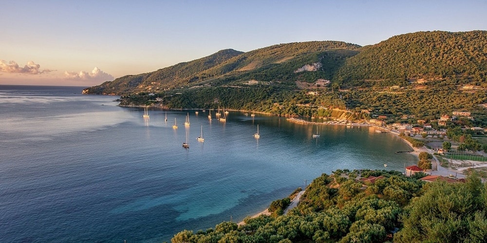 Athenea Villas photo 2