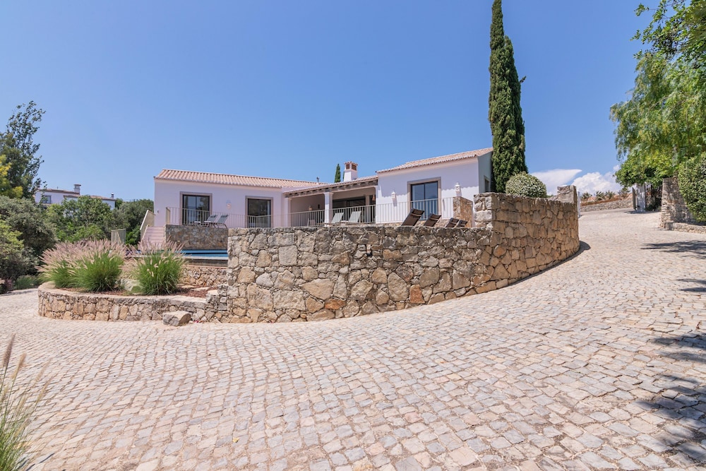Casa Velha Pool Ocean View