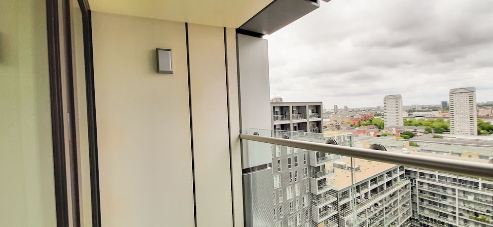 MySquare Apartments Canary Wharf