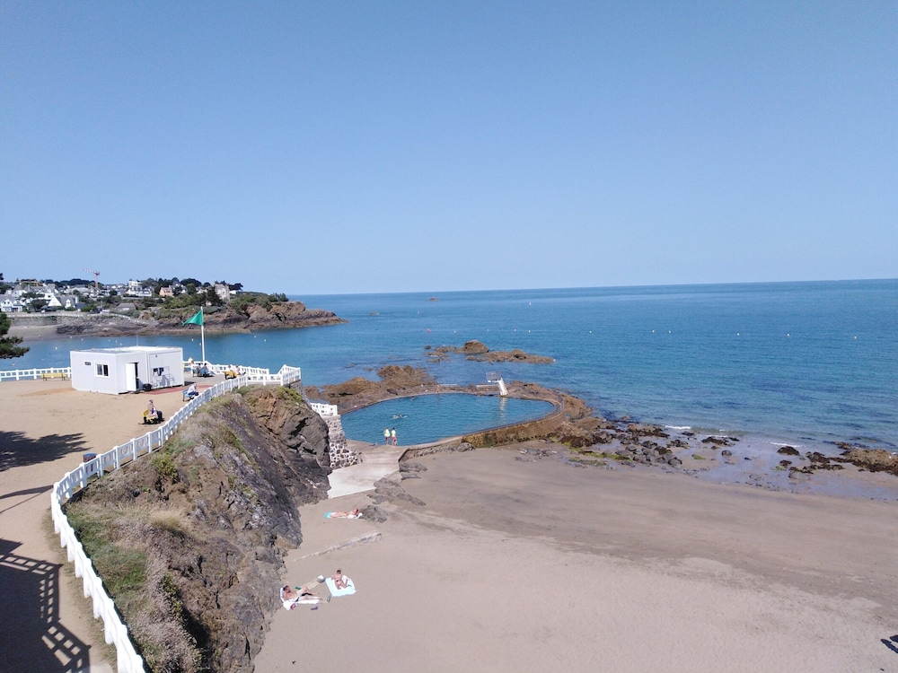 Charming Breton House Near Petit Havre Beach