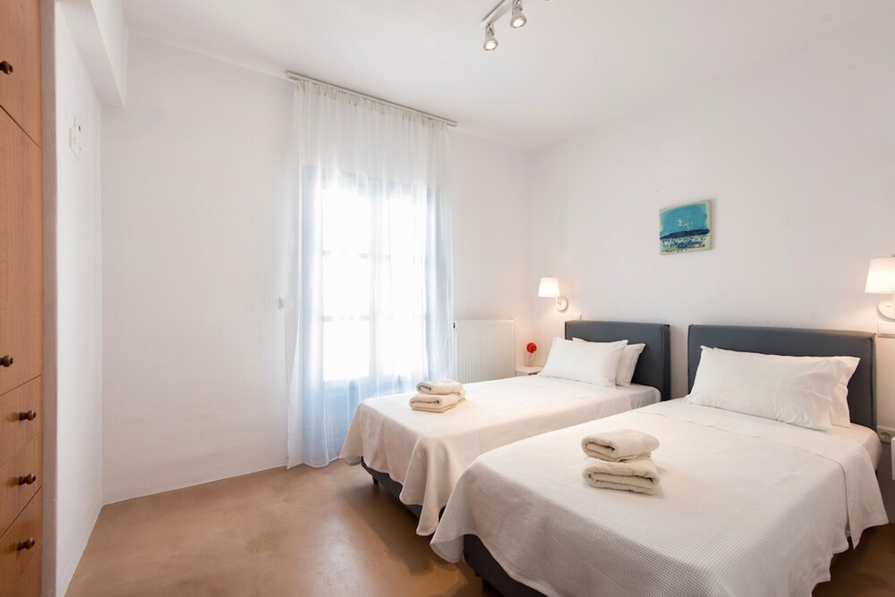 Menta I in the Heart of Naousa Free Parking Paros