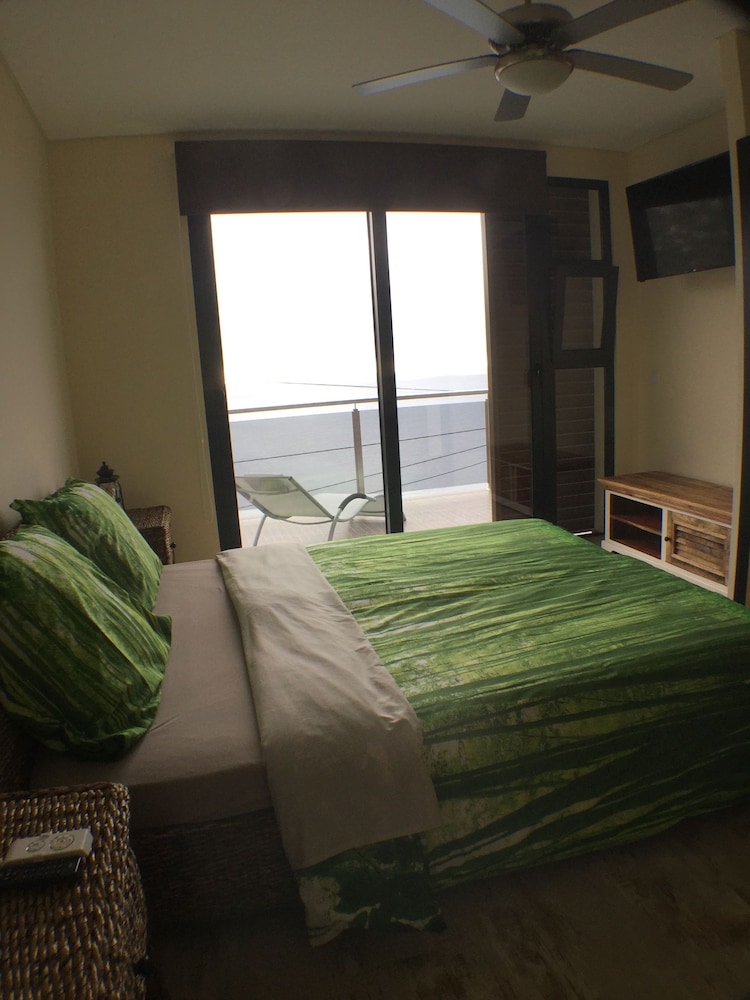 Guesthouse The View - Adults Only