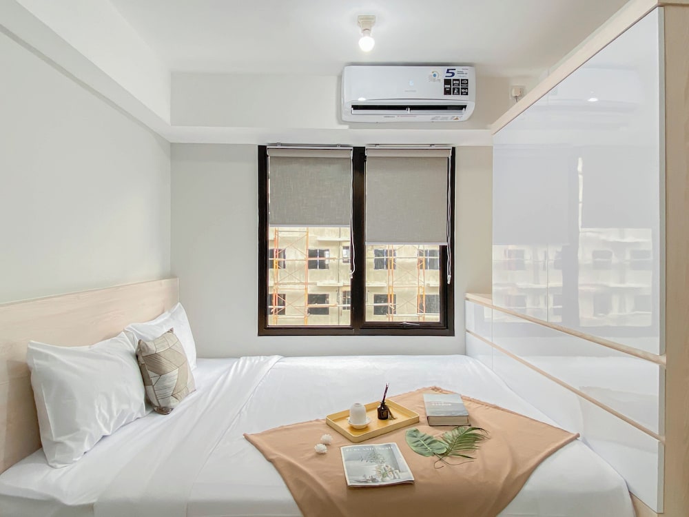Neat Studio Room Apartment Meikarta