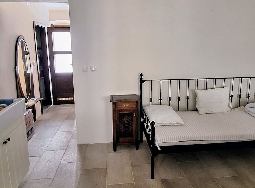 La Casa Nostra Apartments