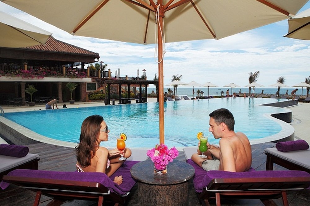 Poshanu Resort