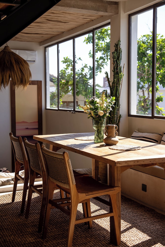 Maison Matahari