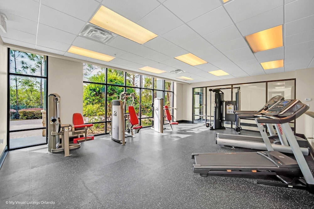 3BR Condo - Hot Tub Games Pool - Near Disney