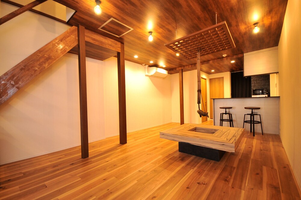 Condominium House in Osaka Shin-Fukae