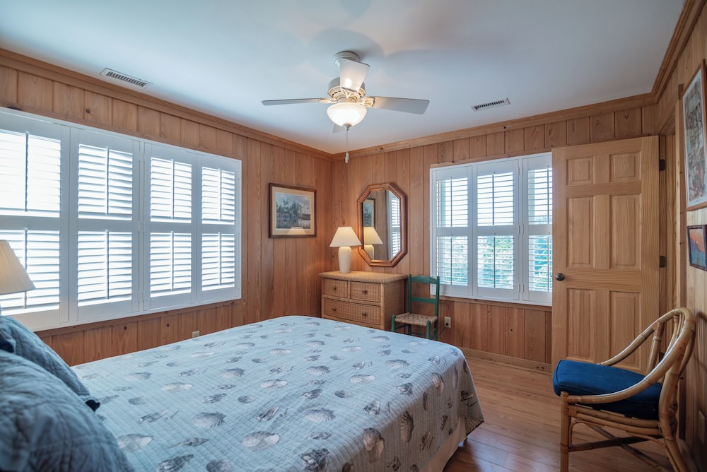 Lachicotte Vacation Rentals