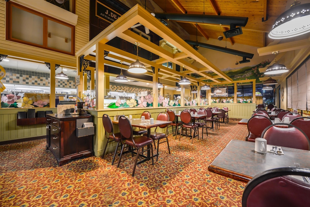 Canadas Best Value Inn Whitecourt