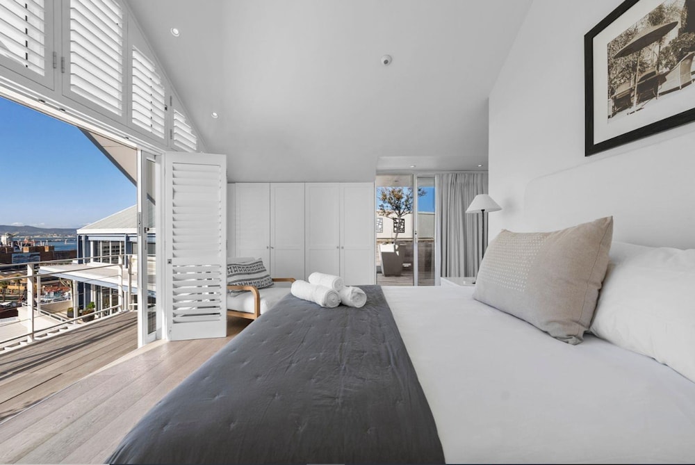 The Canal Three Bedroom Pool Duplex Penthouse - 405