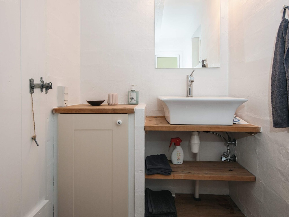 6 Person Holiday Home in Grenaa
