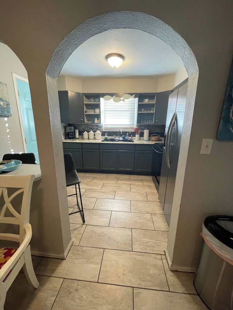 1BR Apartment in Historic Galveston