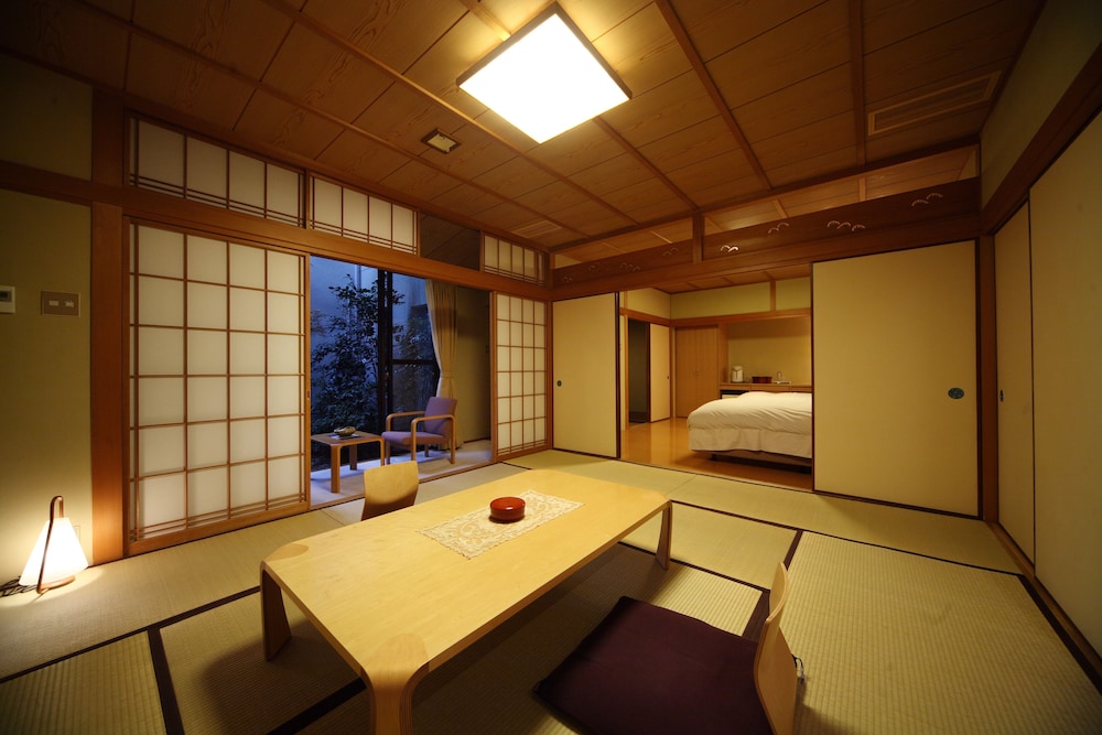 Yushuku Seiryuu view 5