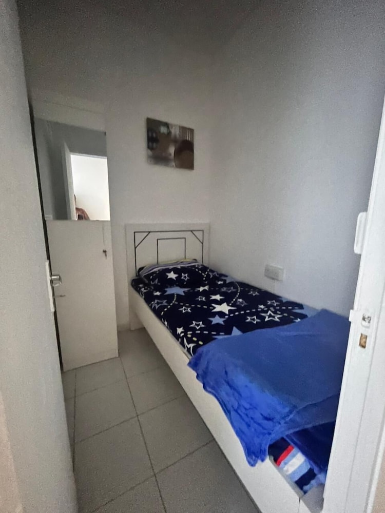 Unisex Single Partition rooms