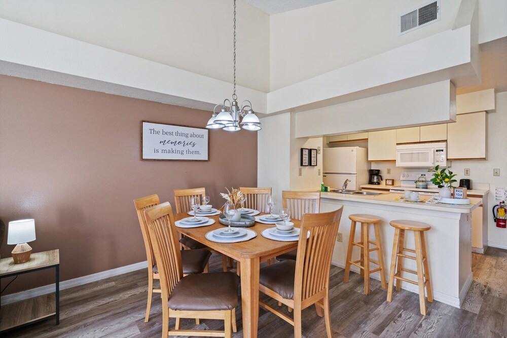 2721 North Poinciana Blvd Unit 164