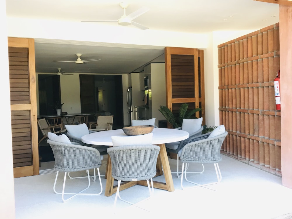 El Careyes Club & Residences