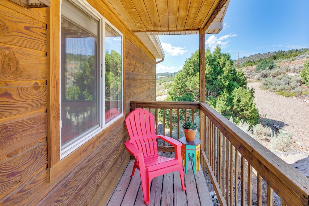 Walk to Lake: Scenic Southern Colorado Escape!
